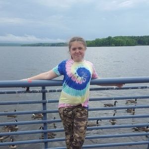 Meet your Posher, Jillian